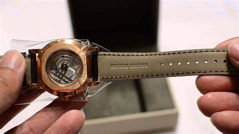 Unboxing of Burberry City BU9323 Rose Gold leather strap watch